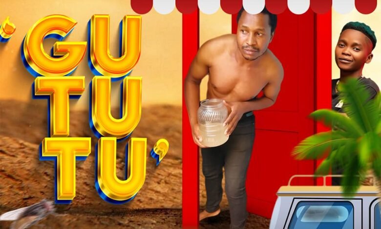Strongingo ft. Waxy Kay – Gututu Studio Session Video
