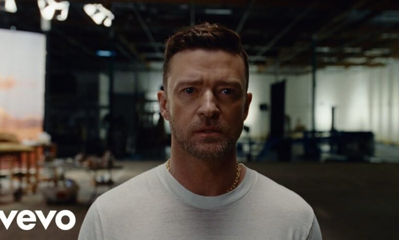 Justin Timberlake Unveils Visuals For 'Selfish'