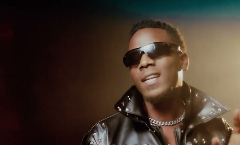 Fans Disappointed With Jemax Over "Mphawi" Stolen From Leo