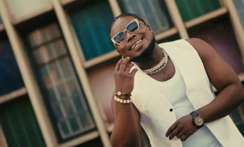 Elisha Long ft. JC Kalinks - Badaliseni Video