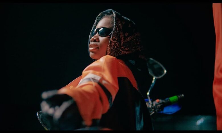 Retina - Ronaldo Music Video